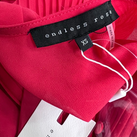 Endless Rose red long sleeve dress - Picture 2 of 2